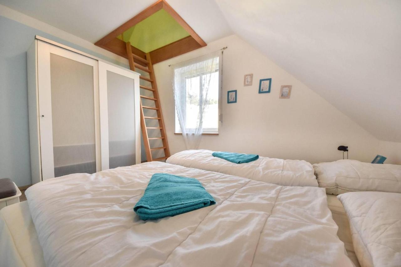Ferienhaus Waldhaus コルスヴァント エクステリア 写真